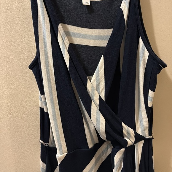 Market & Spruce blue and White Asymmetrical faux wrap Sundress - XL - Picture 3 of 6